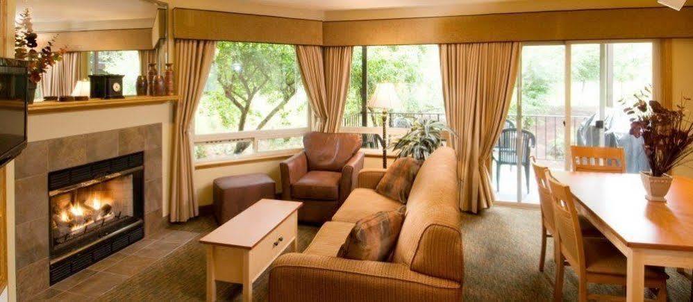 Whispering Woods Resort Welches 外观 照片